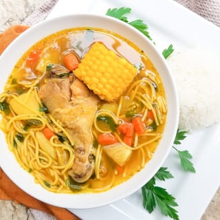Chicken Soup / Sopa De Pollo