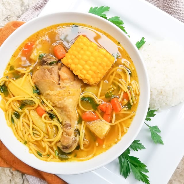 Chicken Soup / Sopa De Pollo.